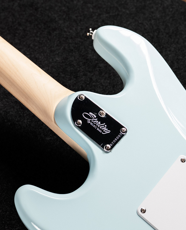Фото Электрогитара Sterling Cutlass SSS Daphne Blue