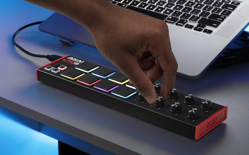 Фото AKAI PRO LPD8MK2 Ð¼Ð¸Ð´Ð¸-ÐºÐ¾Ð½ÑÑÐ¾Ð»Ð»ÐµÑ
