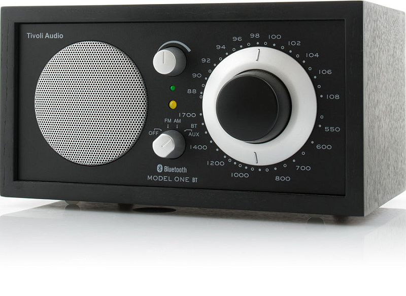 Фото Радиоприемник Tivoli Model One BT Black/Black/Silver