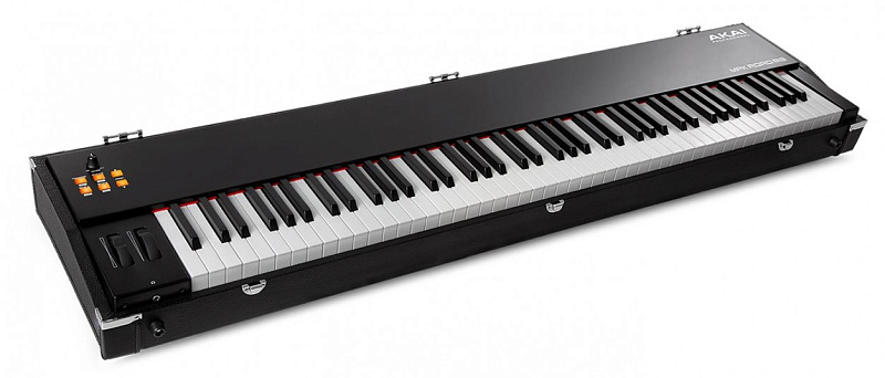 Фото MIDI-клавиатура Akai Pro MPK Road 88